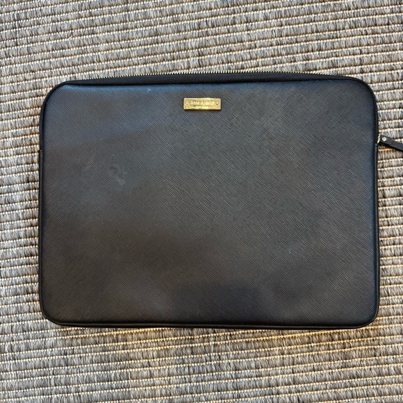 Kate Spade Elegant Black Laptop Sleeve - not leather - Picture 1 of 4